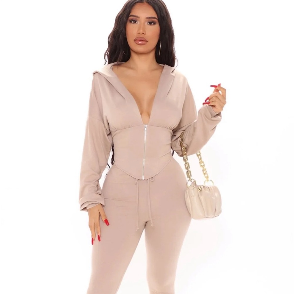 Fashion nova hoodie set